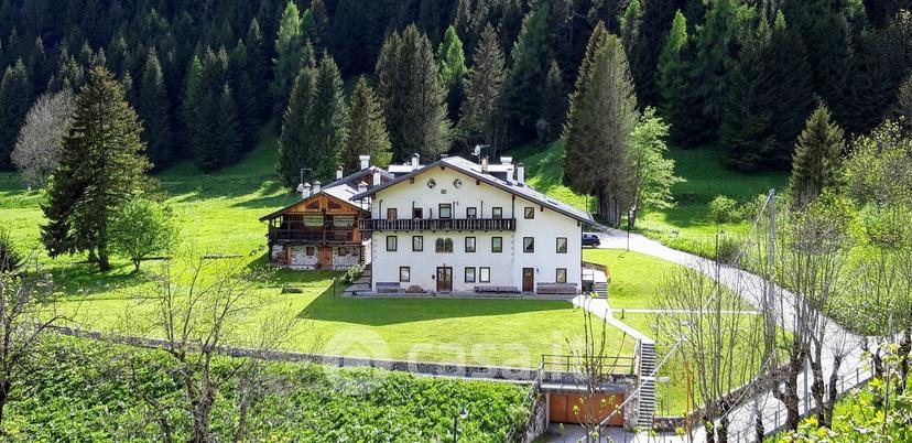 Appartamento in Via al di Là de L'Aiva 5 — foto 9 di 17