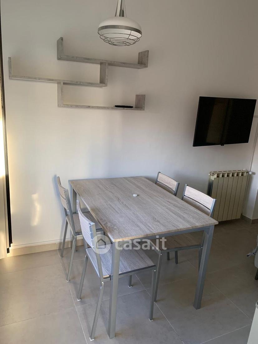 Stanza in Viale Vittorio Veneto 45 — foto 8 di 20