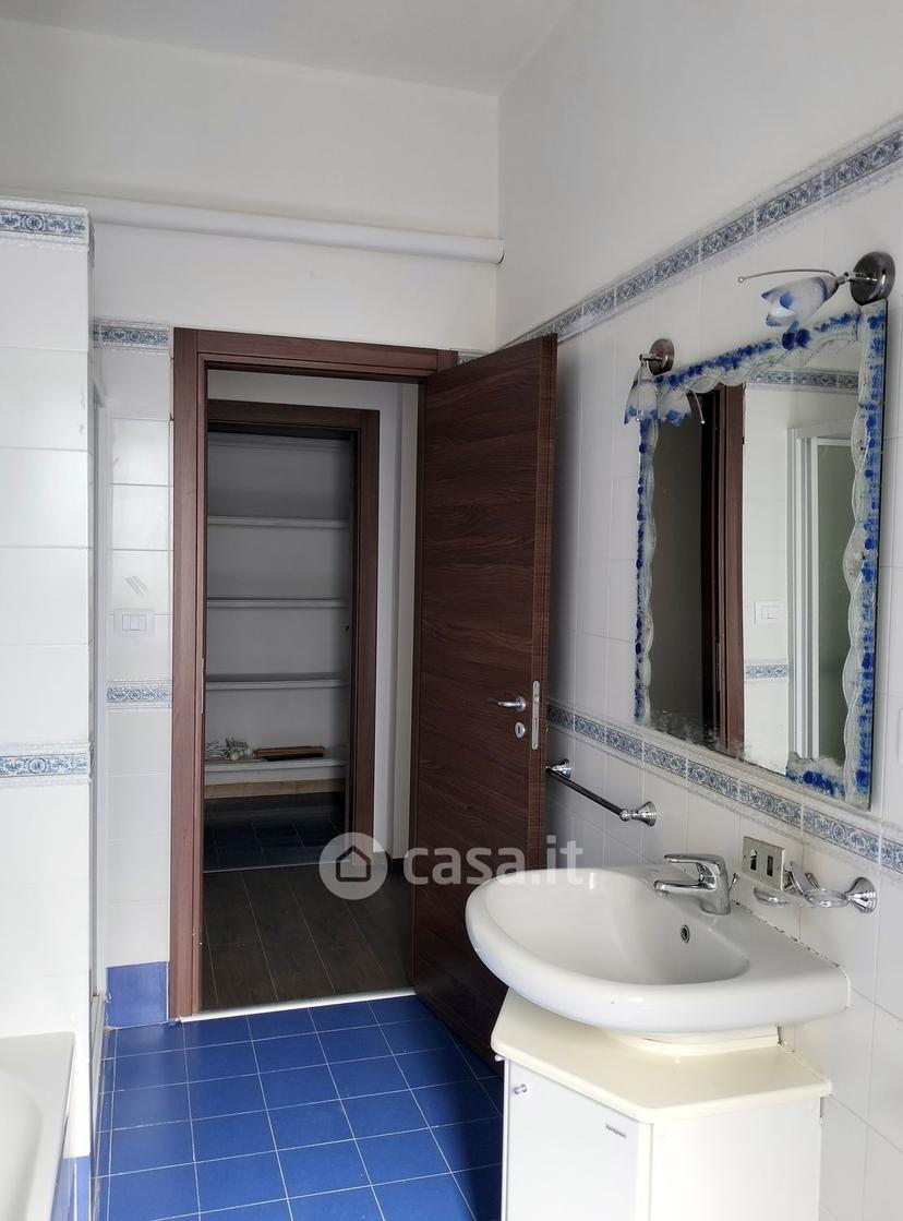 Quadrilocale in Via Villini Svizzeri — foto 12 di 34