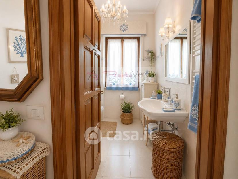 Appartamento in Via Marietta 111 — foto 23 di 29