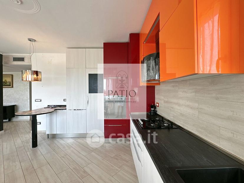 Trilocale in Strada Solaro 83 — foto 4 di 38