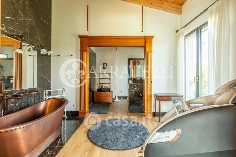 Villa in Via Stradello di Ago 7 — foto 32 di 76