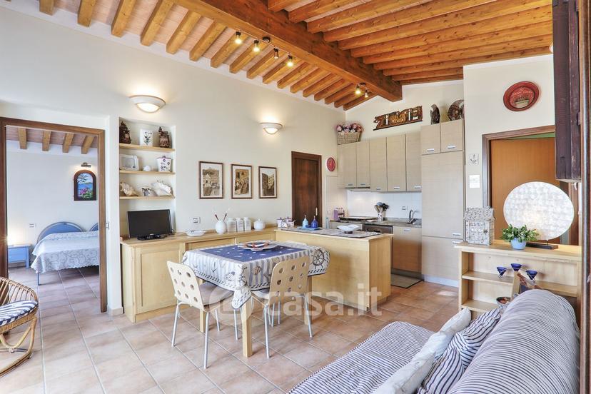 Villa in Morcone — foto 30 di 42