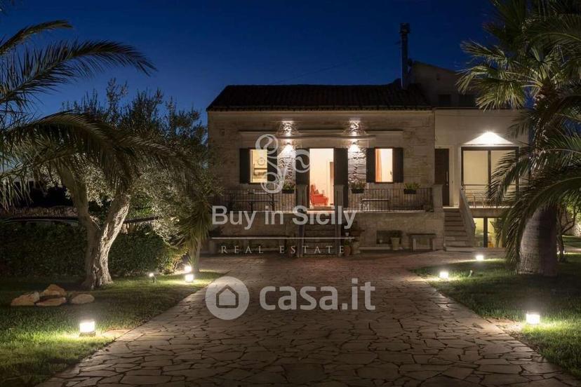 Villa in Sp60 2 — foto 22 di 36