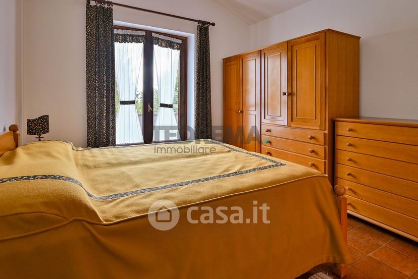 Villa in Viale Belvedere 14 — foto 40 di 77