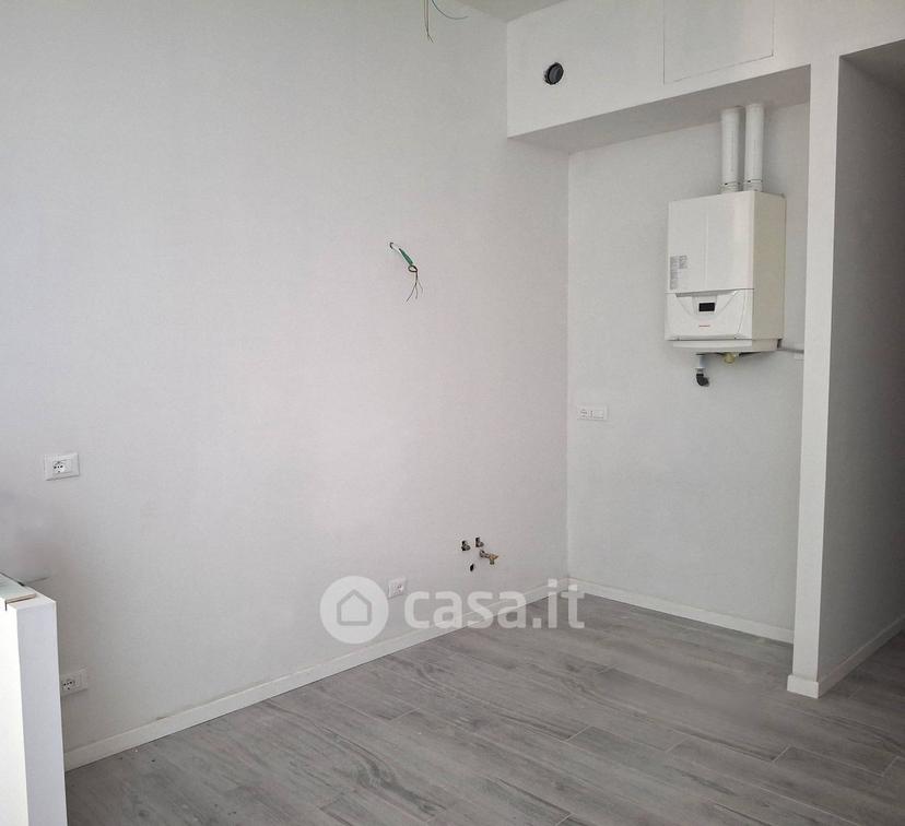 Quadrilocale in Via Francesco del Cossa 21 — foto 18 di 35