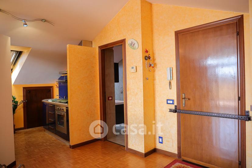 Appartamento in Via Giuseppe Parini 3 — foto 24 di 41
