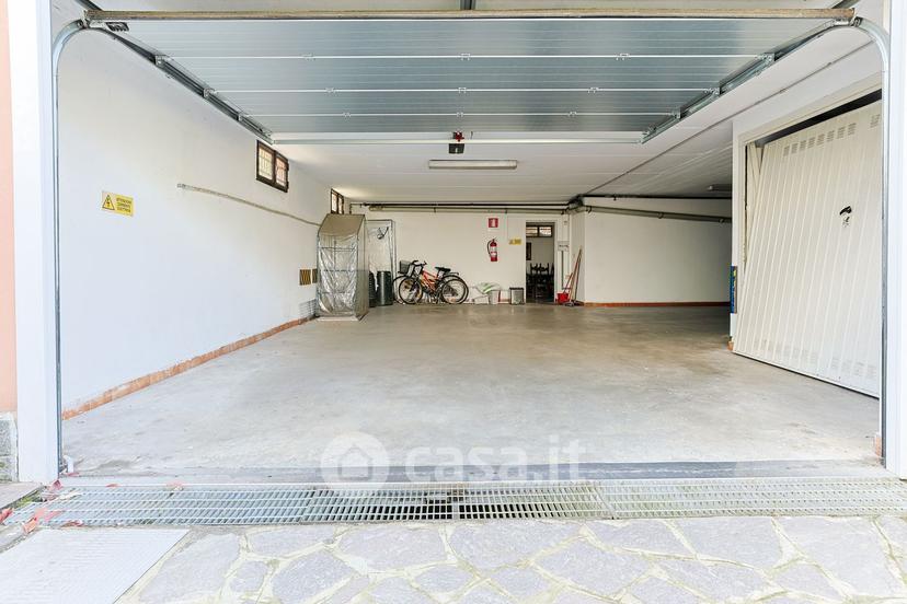 Quadrilocale in Viale Giuseppe di Vittorio 3 — foto 37 di 40