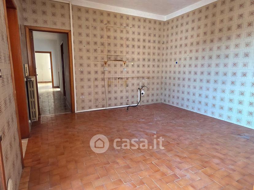 Quadrilocale in Via Giuseppe Verdi 33 — foto 30 di 40