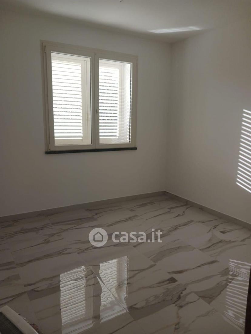 Appartamento in Via Tito Strocchi — foto 15 di 20