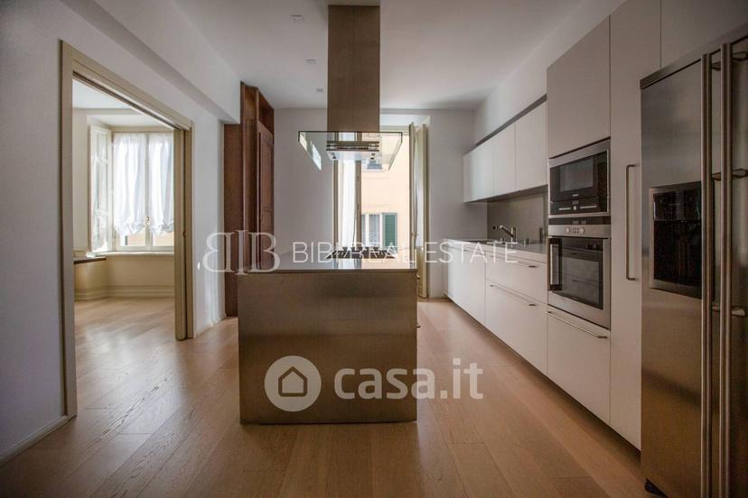 Trilocale in Via Massimo d'Azeglio 11 — foto 35 di 49