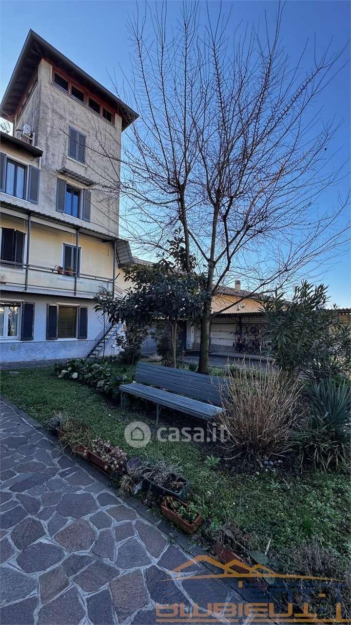 Bilocale in Via Lecchetto 1 — foto 12 di 17