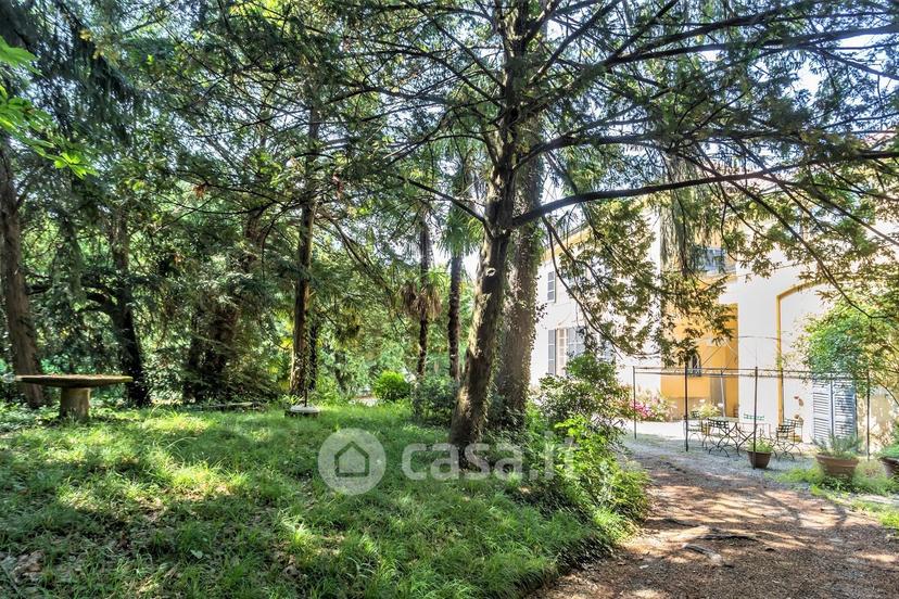 Villa in Viale Kennedy — foto 3 di 30