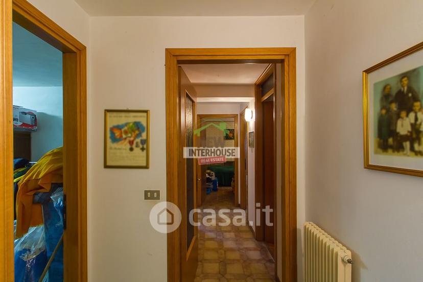 Villa in Località R Z — foto 4 di 142