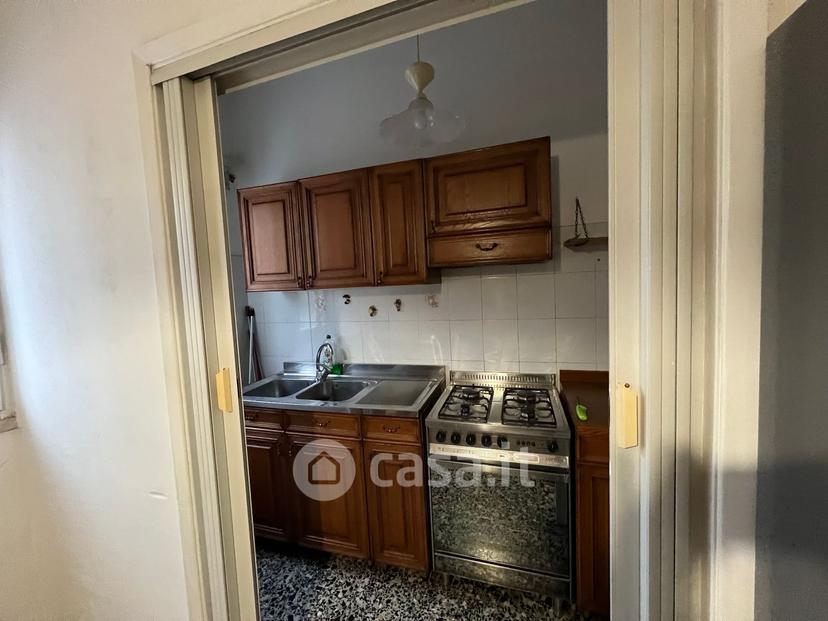 Stanza in Caldirolo — foto 6 di 16
