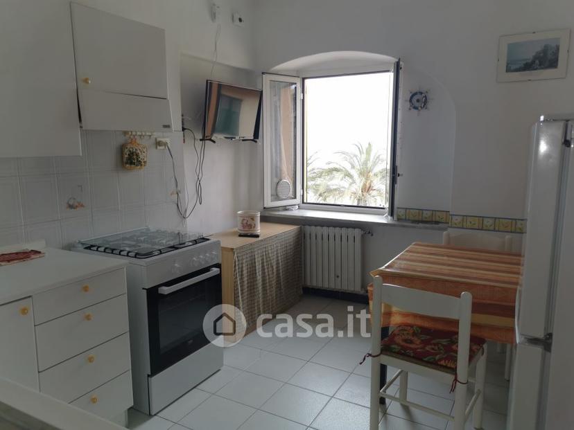 Trilocale in Via San Giuseppe 10 — foto 3 di 13