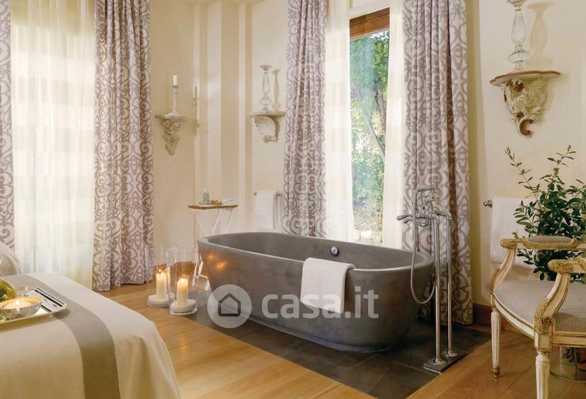 Villa in Via G. Viner 40 — foto 16 di 23