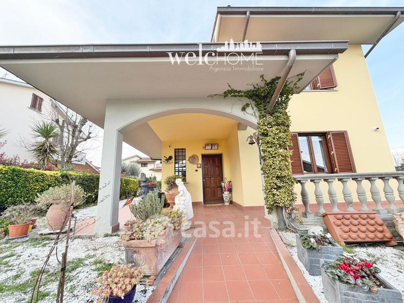 Villa in Via Filippo Brunelleschi — foto 21 di 40