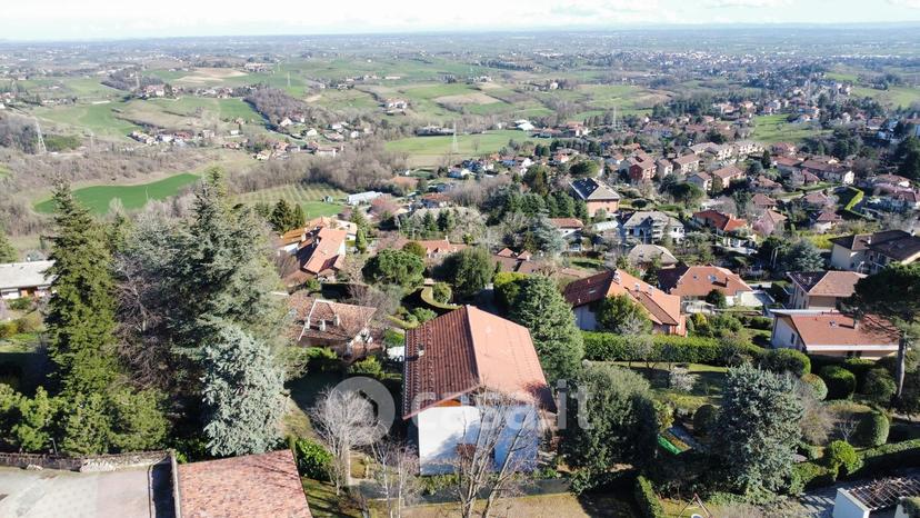 Villa in Via delle Viole 12 — foto 26 di 34