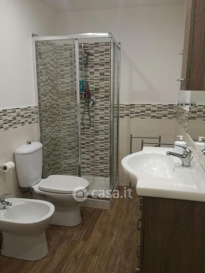 Trilocale in Via Luigi Sorrentino 72 — foto 14 di 18