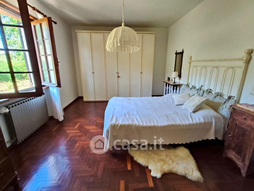 Villa in Strada Aquilano — foto 48 di 52