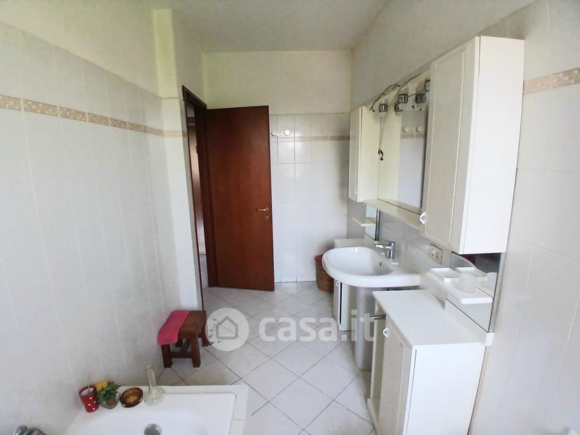 Villa in Via Viorate — foto 8 di 25