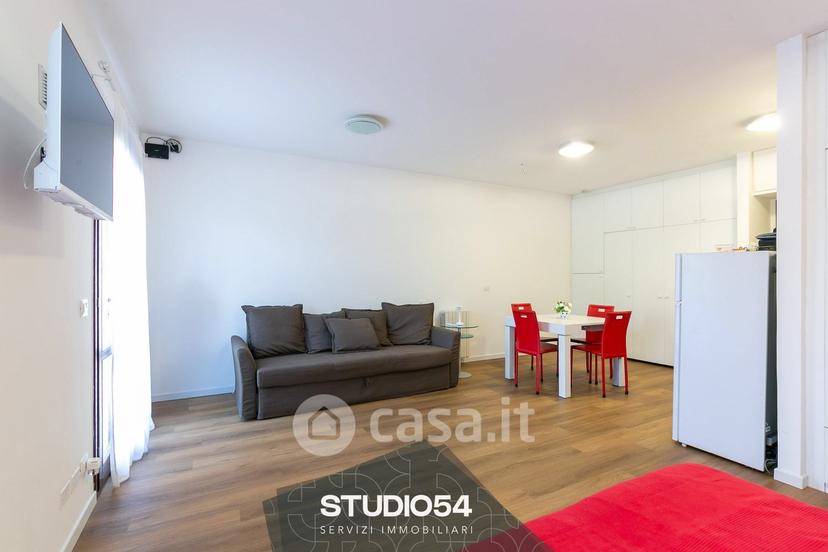 Monolocale in Via Nicolò Tommaseo 15 — foto 22 di 37