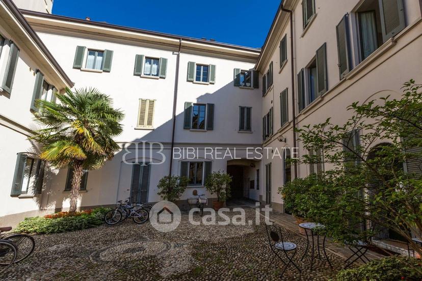 Trilocale in Via Massimo d'Azeglio 11 — foto 26 di 49
