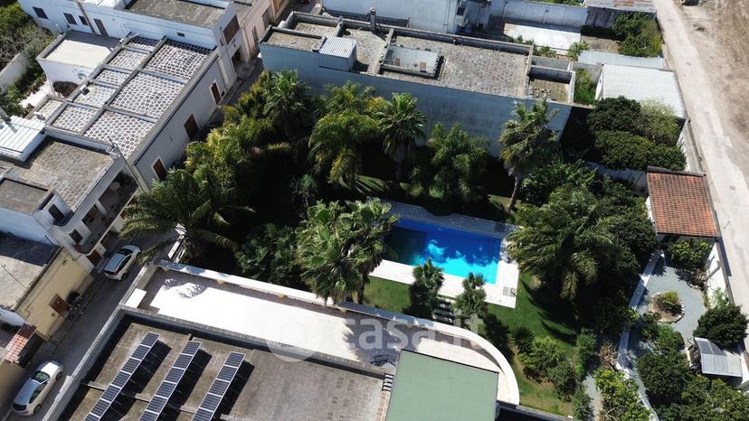 Villa in Via Giulio Cesare 62 — foto 12 di 105