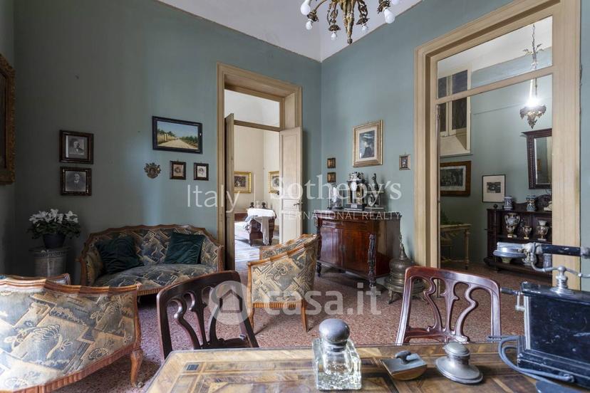 Appartamento in Via XX Settembre — foto 12 di 26