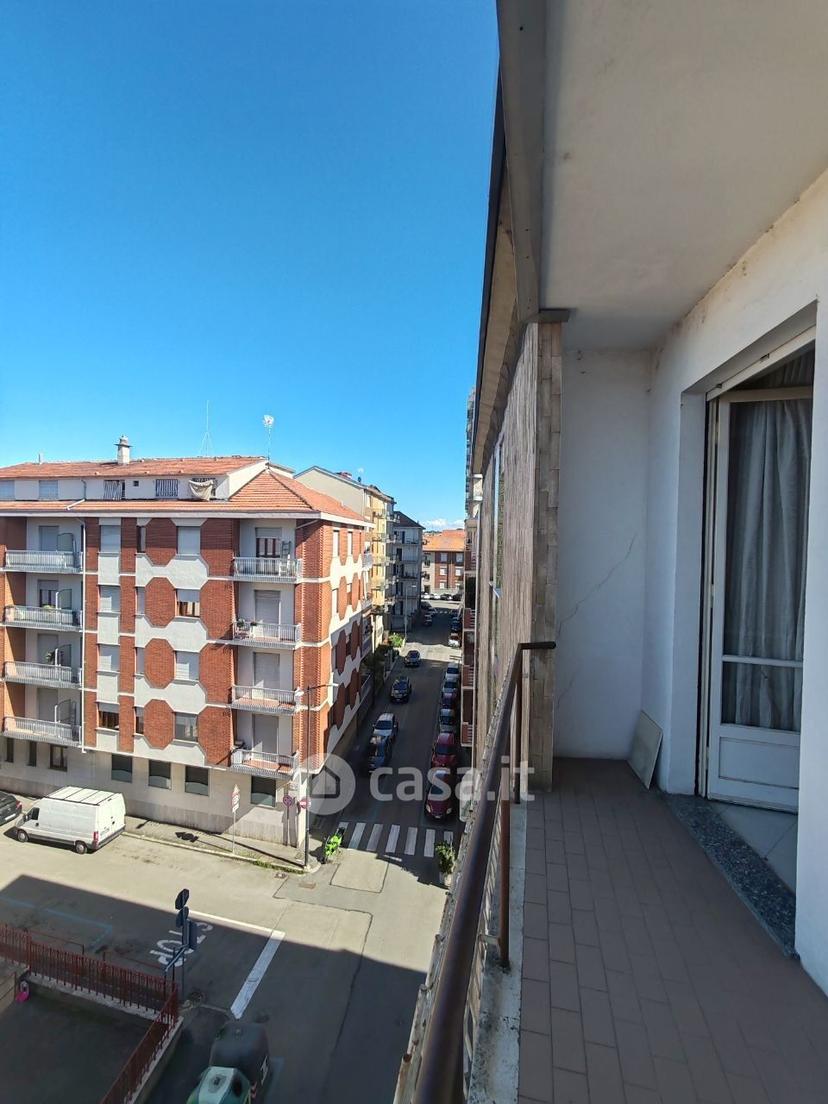 Stanza in Via Gioacchino Rossini 15 — foto 24 di 33