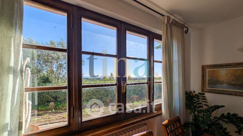 Villa in Via Cecinese — foto 49 di 56