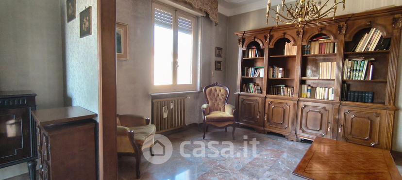 Appartamento in Viale Vittorio Veneto 27 — foto 23 di 25