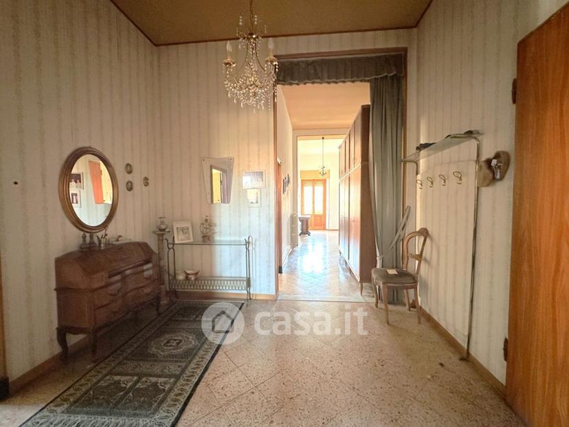 Appartamento in Via Francesco Crispi — foto 8 di 11
