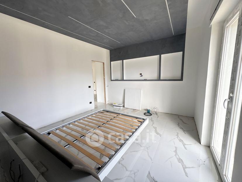 Villa in Via Madre Teresa di Calcutta — foto 2 di 27