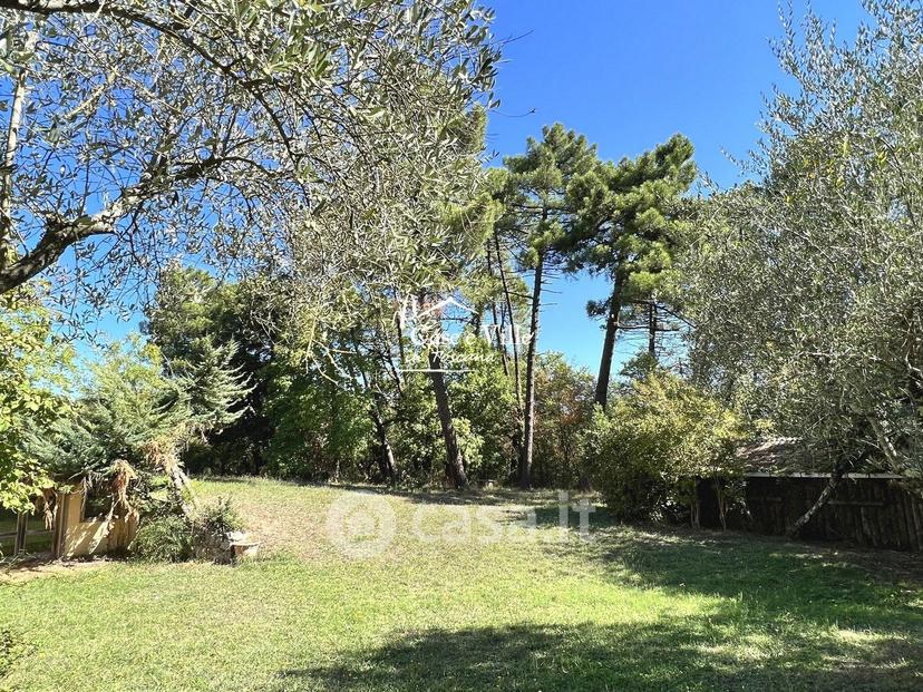 Villa in Via delle Magnolie 7 — foto 8 di 32
