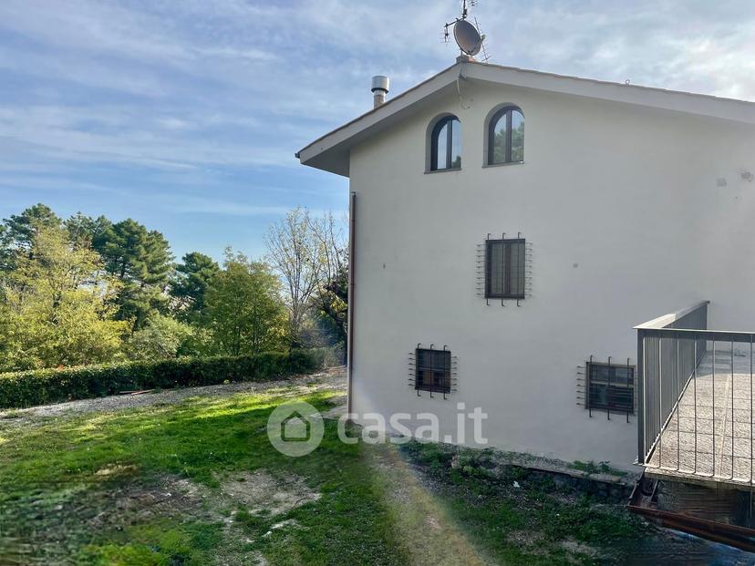 Villa in Via Ugolino da Montecatini — foto 15 di 35
