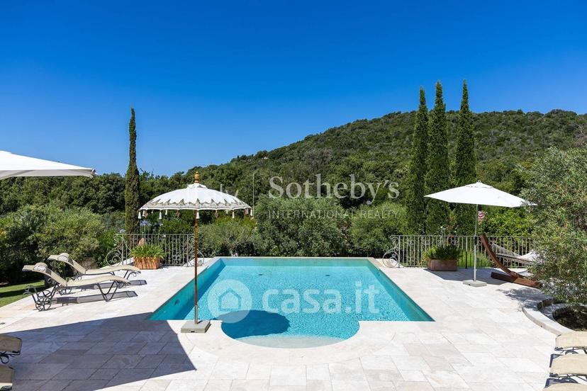 Villa in Via dello Scoiattolo — foto 23 di 34
