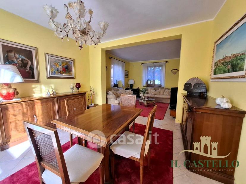 Villa in Via Garibaldi — foto 5 di 42