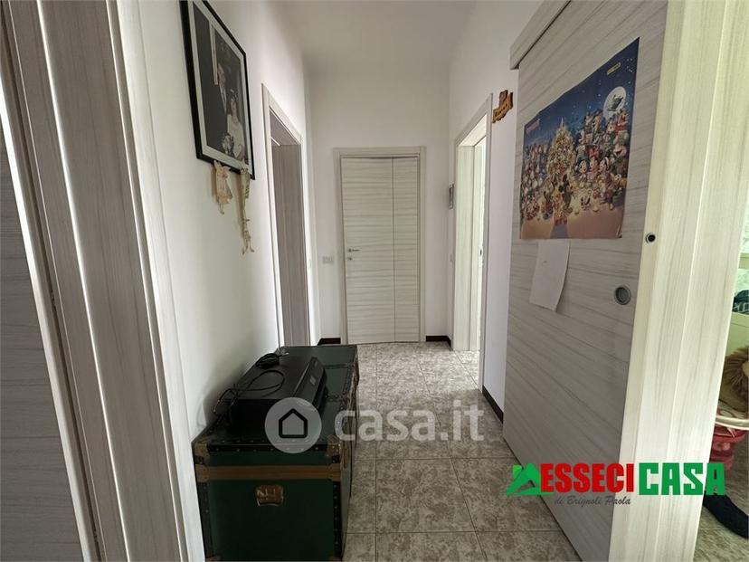Villa in Via Tenente Giovanni Adami — foto 8 di 46