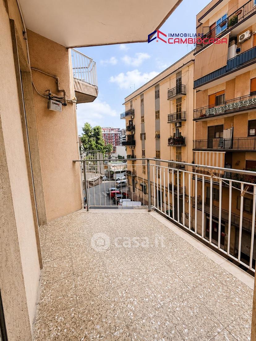 Trilocale in Via Emilia 59 — foto 6 di 16