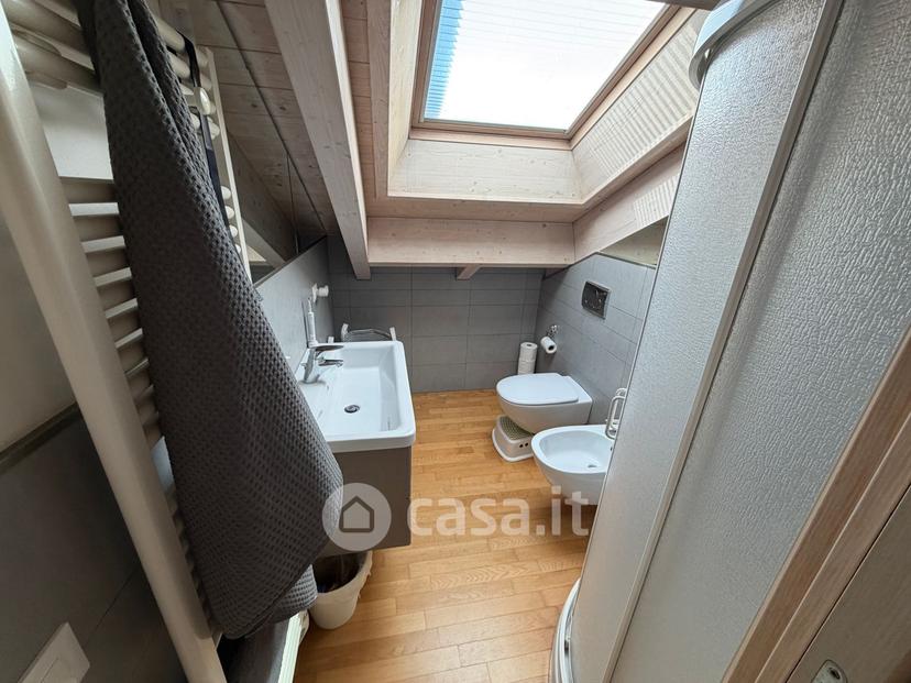 Quadrilocale in Viale Capua 2 R — foto 13 di 32