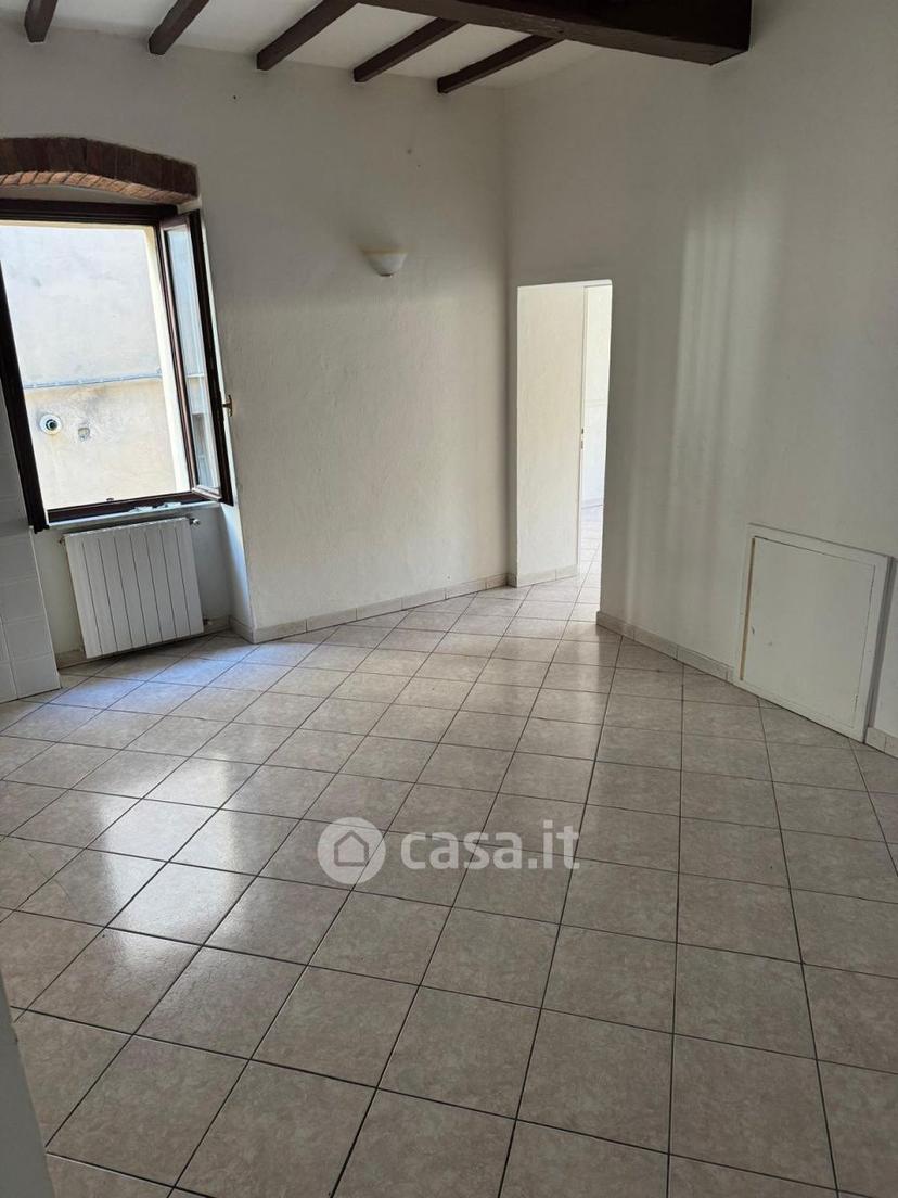Trilocale in Vicolo Ugo Bassi 1 — foto 6 di 29