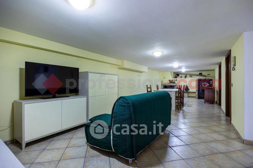 Trilocale in Via Livorno — foto 39 di 51