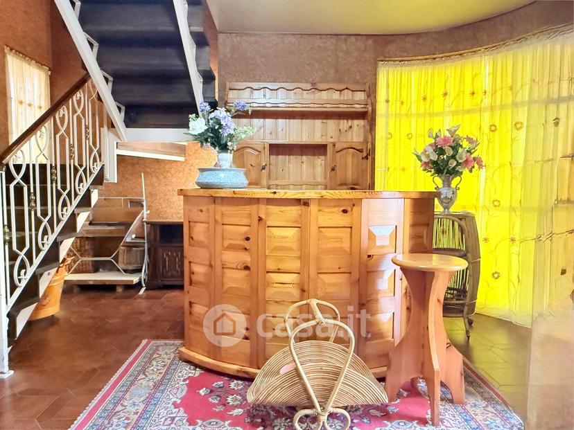 Villa in Via Luigi Barbieri 72 — foto 37 di 57