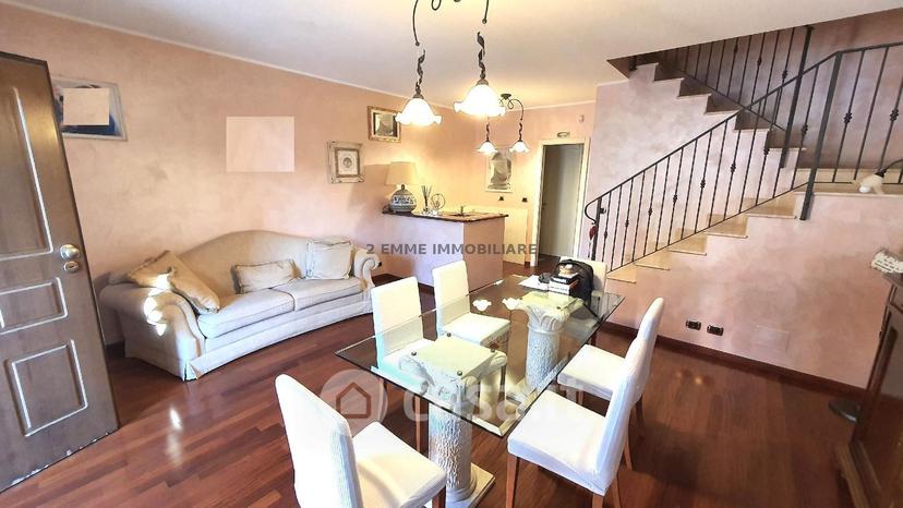 Villa in Via delle Begonie — foto 15 di 29