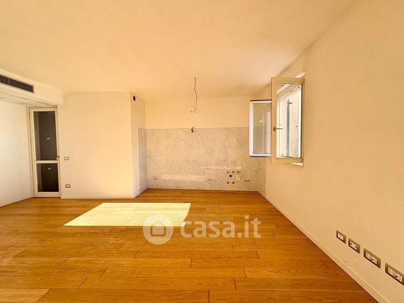 Trilocale in Via Brigate Partigiane 5 — foto 7 di 19