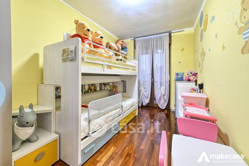 Trilocale in Via Enrico Fermi 8 — foto 11 di 22