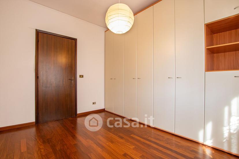 Quadrilocale in Via Corno d'Aquilio 15 — foto 18 di 44