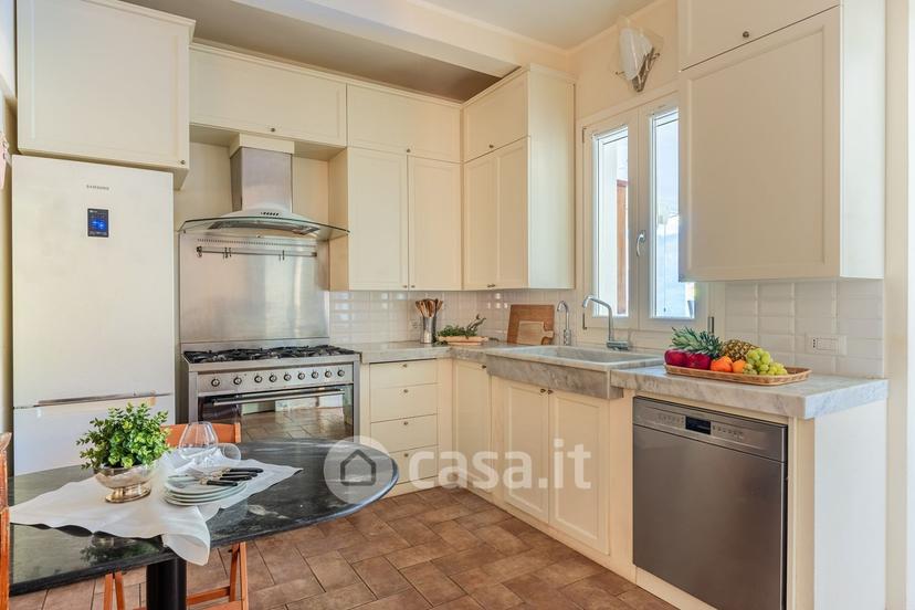 Villa in Via della Costa 72 — foto 28 di 39